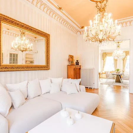Soiree Villa Near Alster With Garden And Party Room-2